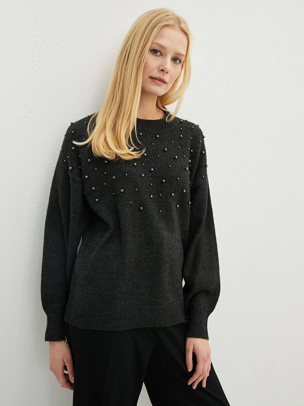 Crew Neck Embellished Women's Knitwear Sweater