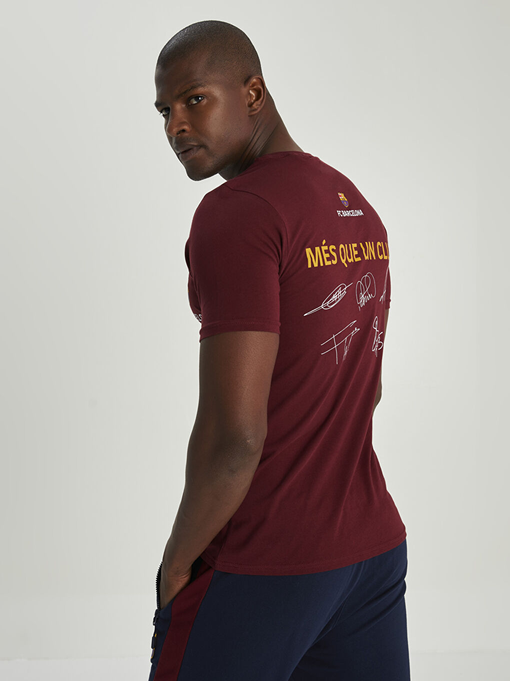 Bordo Bisiklet Yaka Kısa Kollu Barcelona Baskılı Penye Erkek Taraftar Tişört