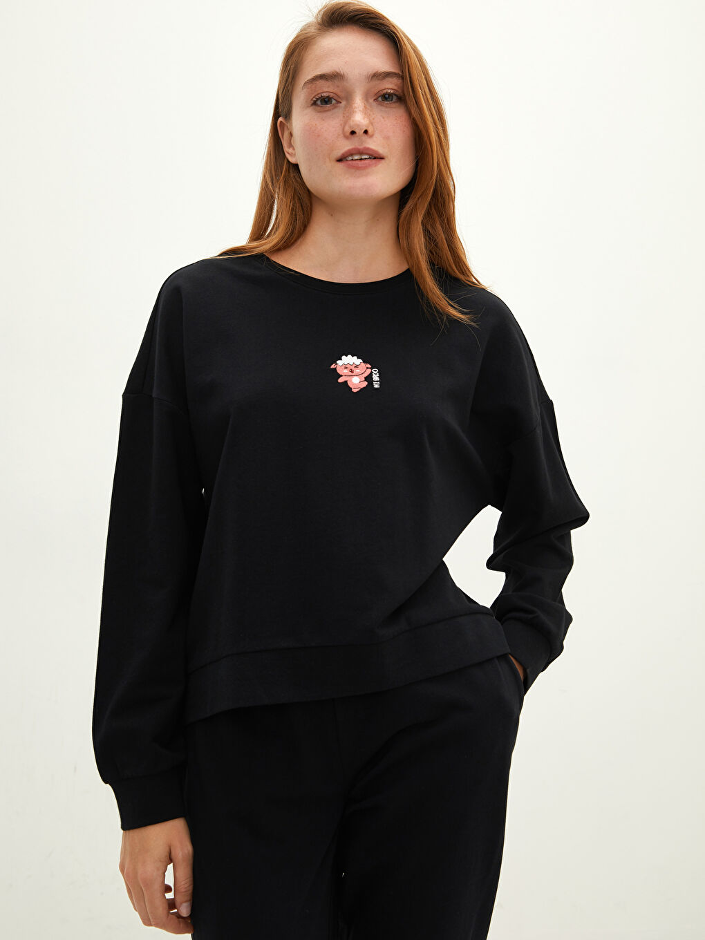 Siyah Bisiklet Yaka Nakışlı Uzun Kollu Kadın Pijama Takımı-2