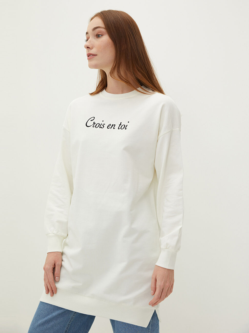 Свитшот-туника с круглым вырезом, вышивкой и длинным рукавом из хлопка для женщин-2