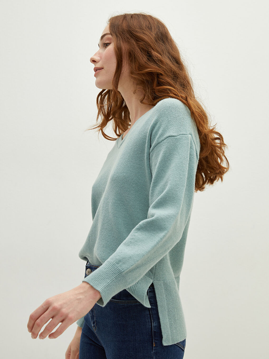 әйелдерге арналған трикотаж өрнексіз ұзын жең v жағалы жемпір-1