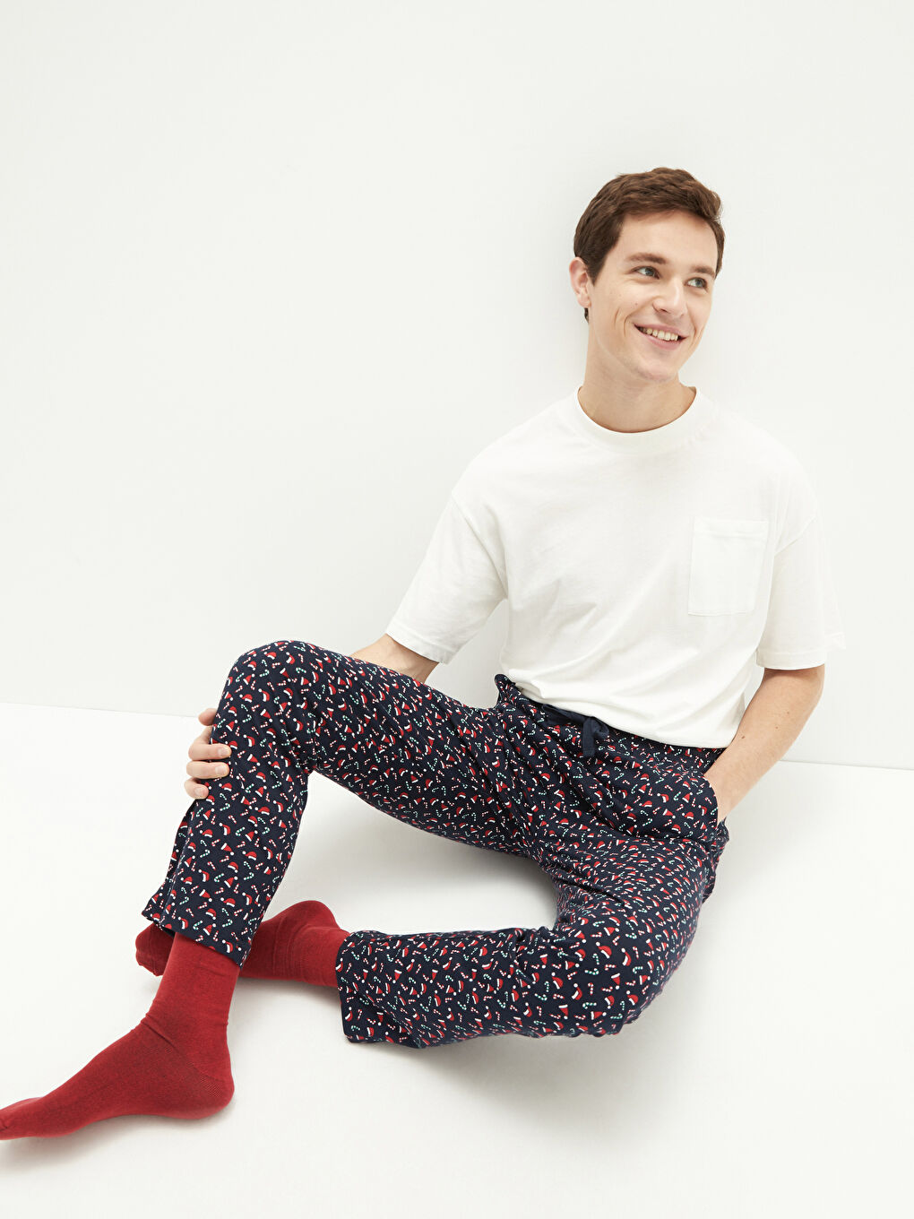 Standard Fit New Year Themed Men's Pyjama Bottoms