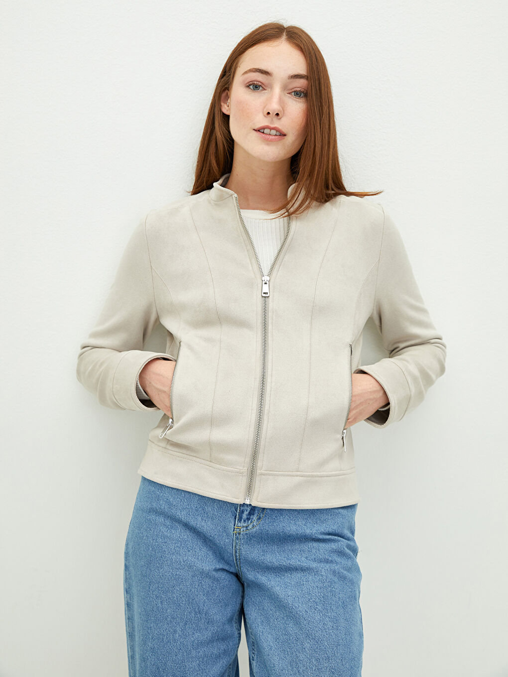 Bej Dik Yaka Düz Uzun Kollu Kadın Fermuarlı Ceket