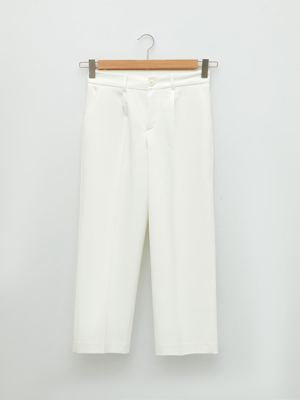 Standard Fit Regular Pocket Detailed Women's Trousers-5