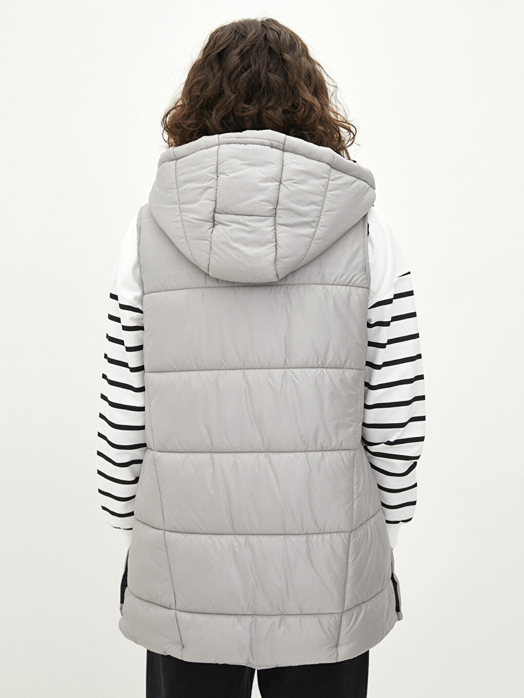 Hooded Quilted Women's Puffer Gilet-5