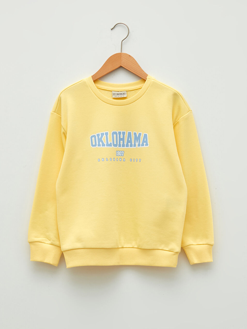 LCW Kids Rundhalsausschnitt Bedruckt Langarm Sweatshirt für Mädchen -W1EF85Z4-FTH