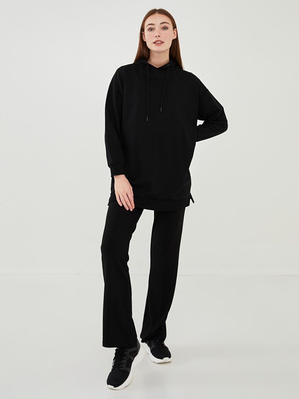 Siyah Kadın Beli Lastikli Düz Eşofman Altı-1