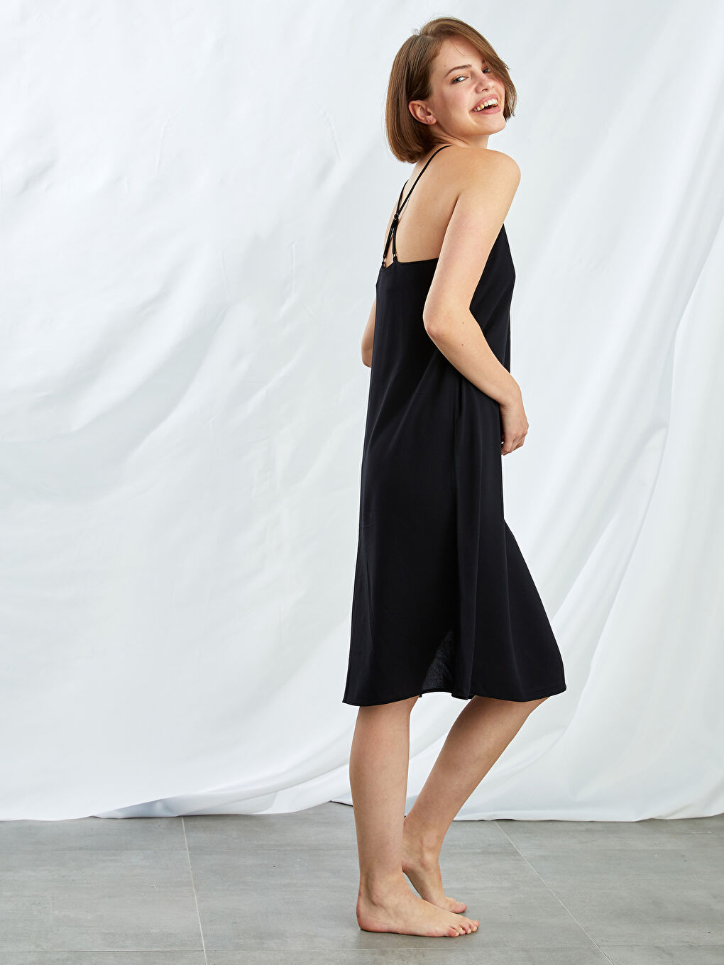 LCW DREAM U Neck Strappy Plain Viscose Women's Fantasy Nightgown -W1EG40Z8-CVL