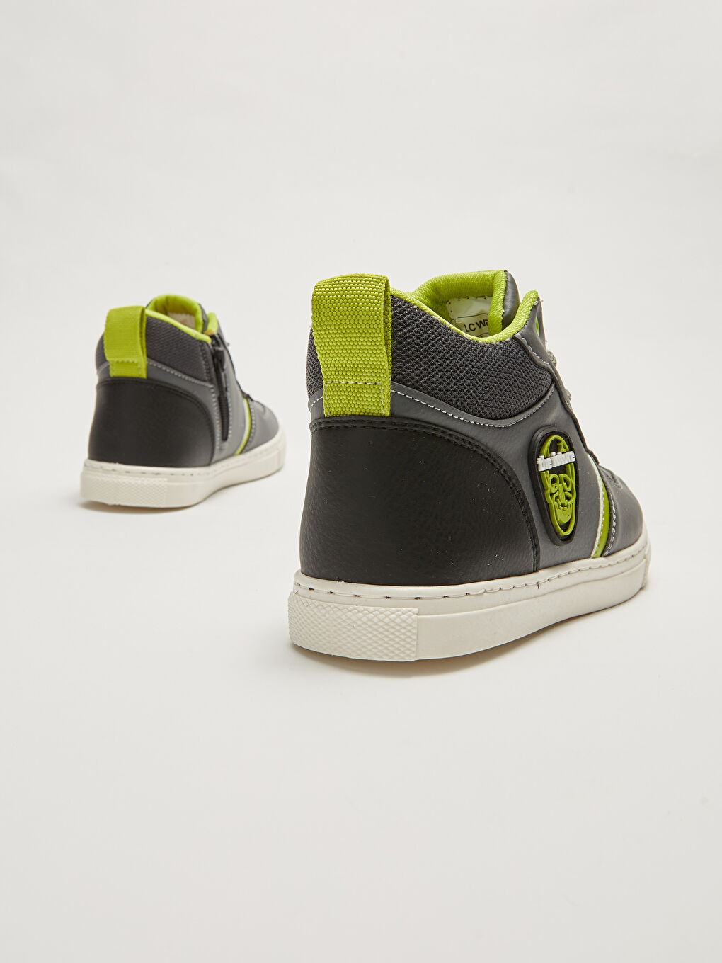 LCW STEPS Tag Detaillierte Knöchelhohe Jungen Sportschuhe -W1EG63Z4-CWN
