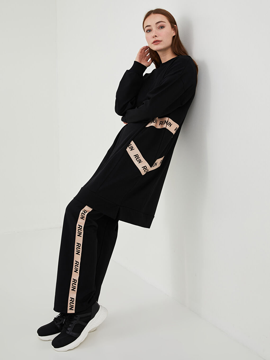 LCW Modest Свитшот-туника с круглым вырезом, длинным рукавом, базовый, хлопковый, для женщин-2