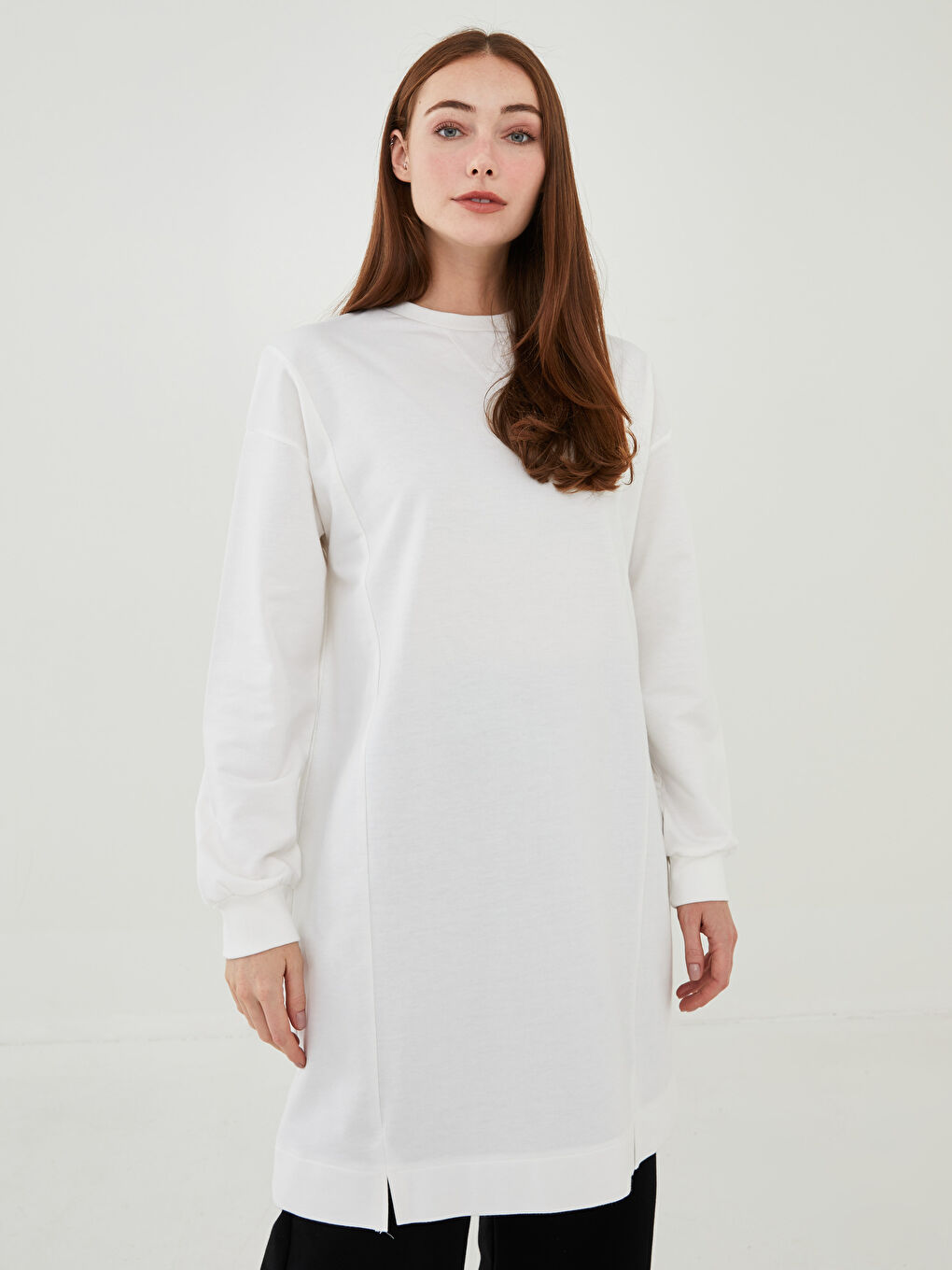 Crew Neck Label Printed Long Sleeve Women's Sweatshirt Tunic-1