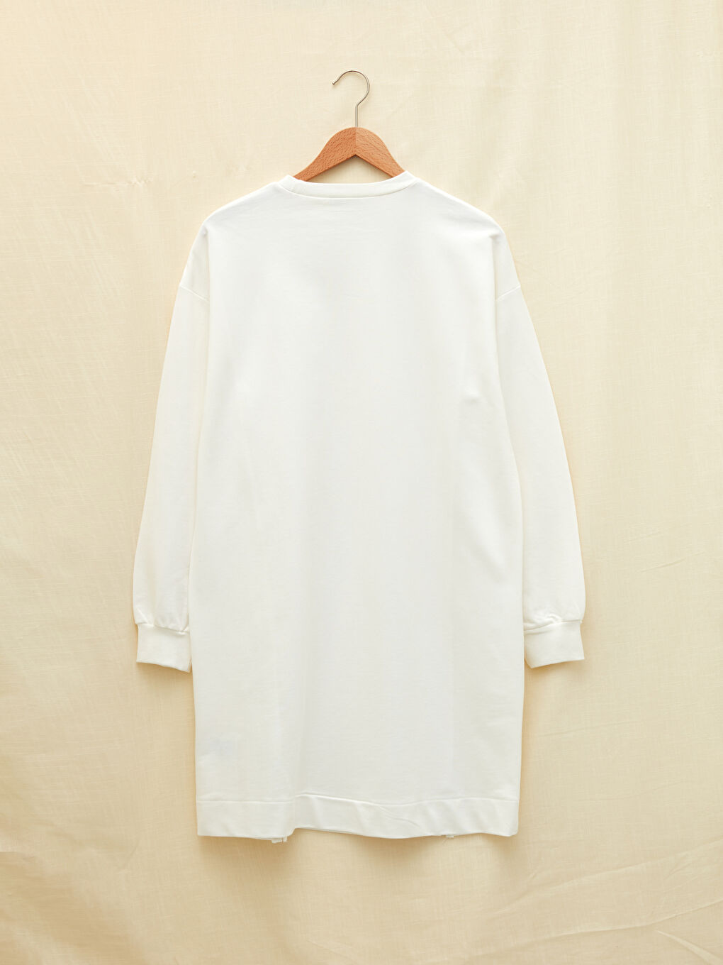 Crew Neck Label Printed Long Sleeve Women's Sweatshirt Tunic-6