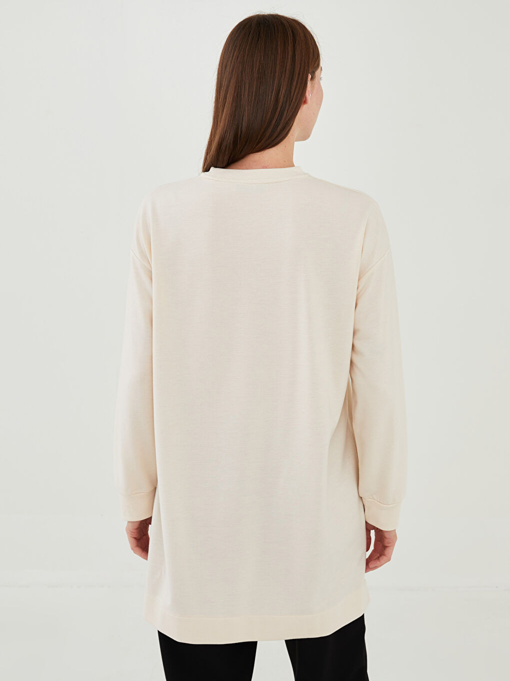 LCW Modest Rundhalsausschnitt Etikett Bedruckt Langarm Sweatshirt-Tunika für Damen -W1EJ38Z8-T7S