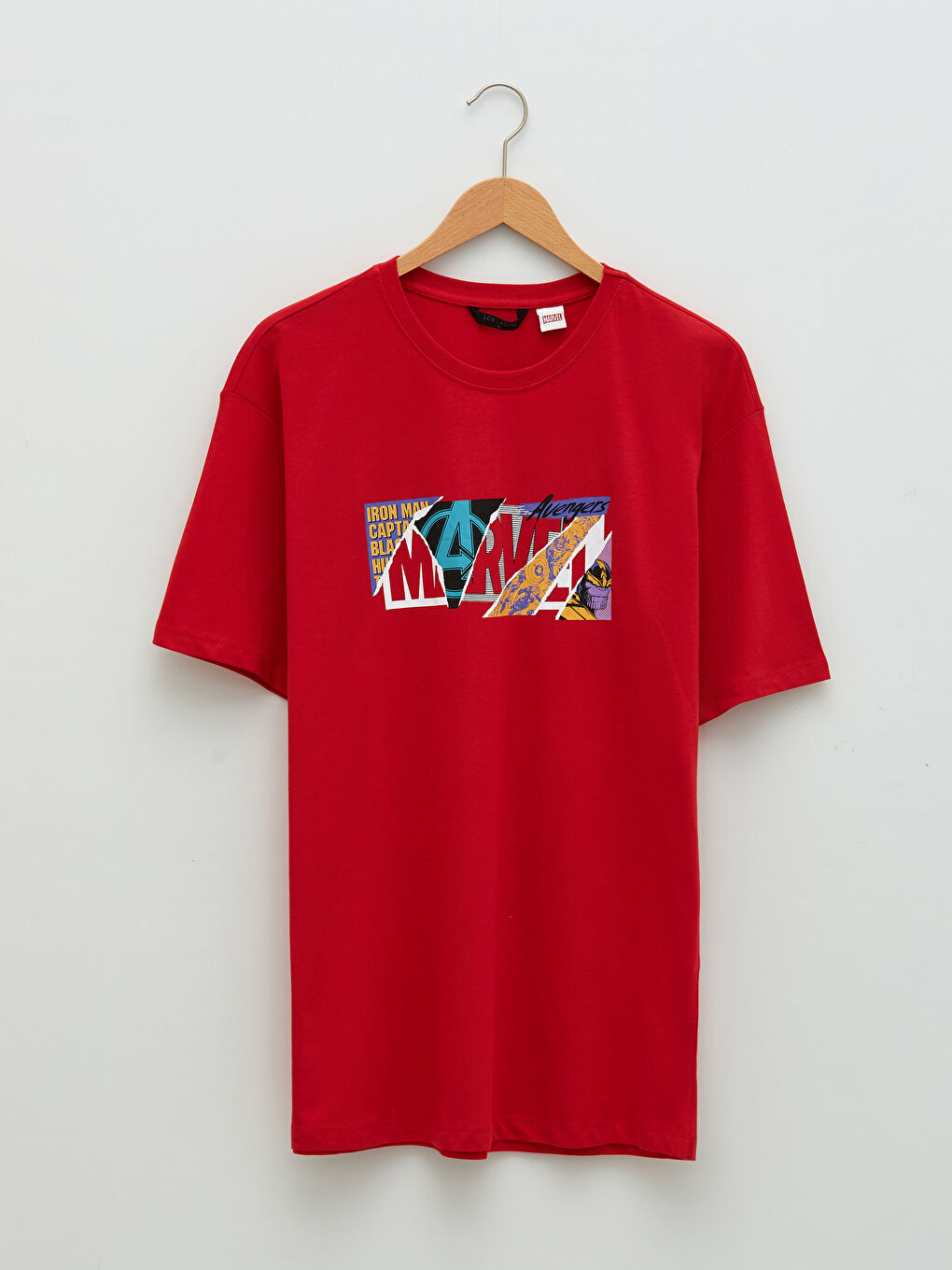 Футболка с круглым вырезом и коротким рукавом с принтом Marvel для мужчин-4