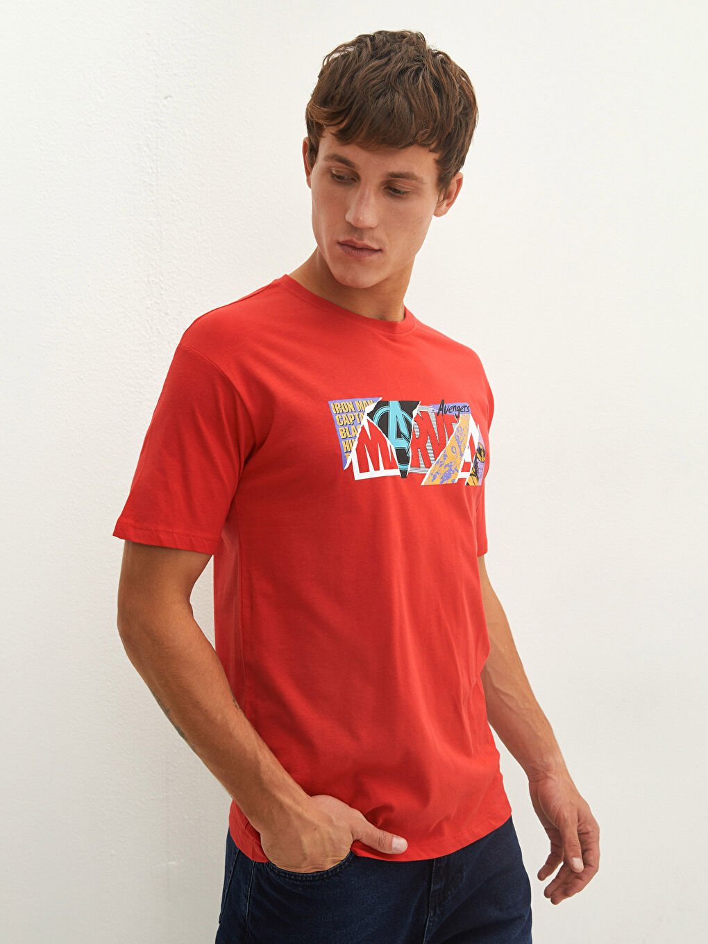 Футболка с круглым вырезом и коротким рукавом с принтом Marvel для мужчин-1