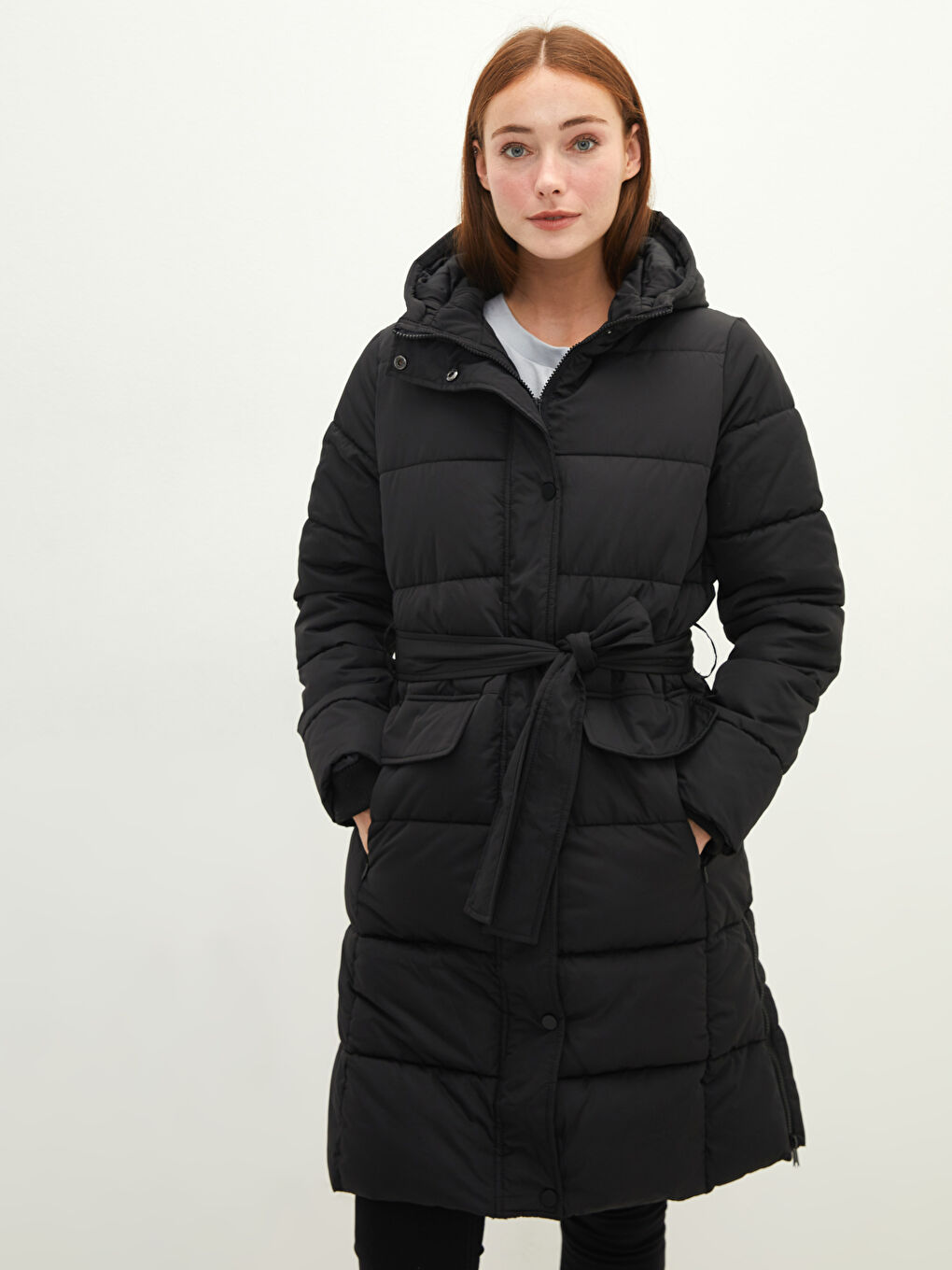LCWAIKIKI Classic Hooded Plain Pocket Detailed Long Sleeve Thick Women's Down Jacket -W1EK31Z8-CVL