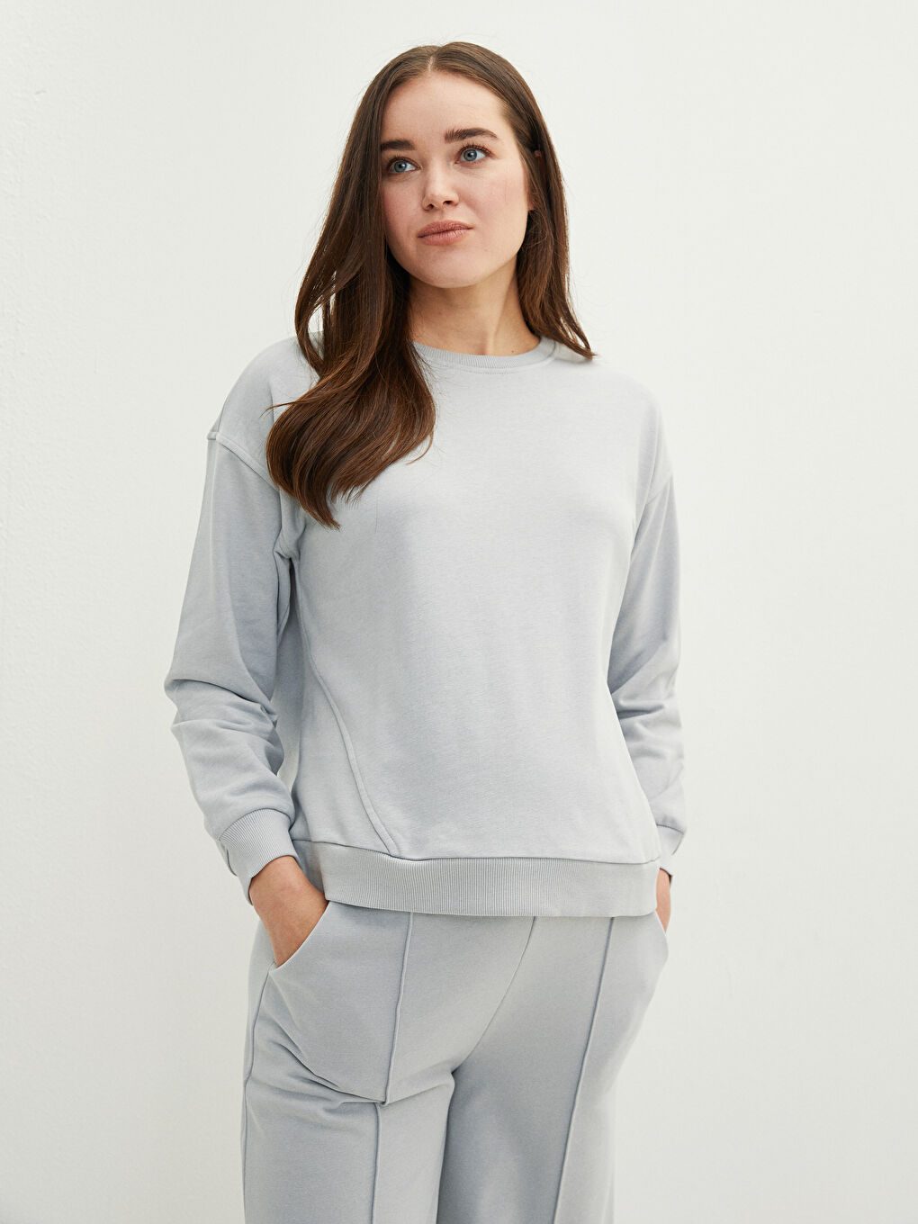 Crew Neck Plain Maternity Sweatshirt