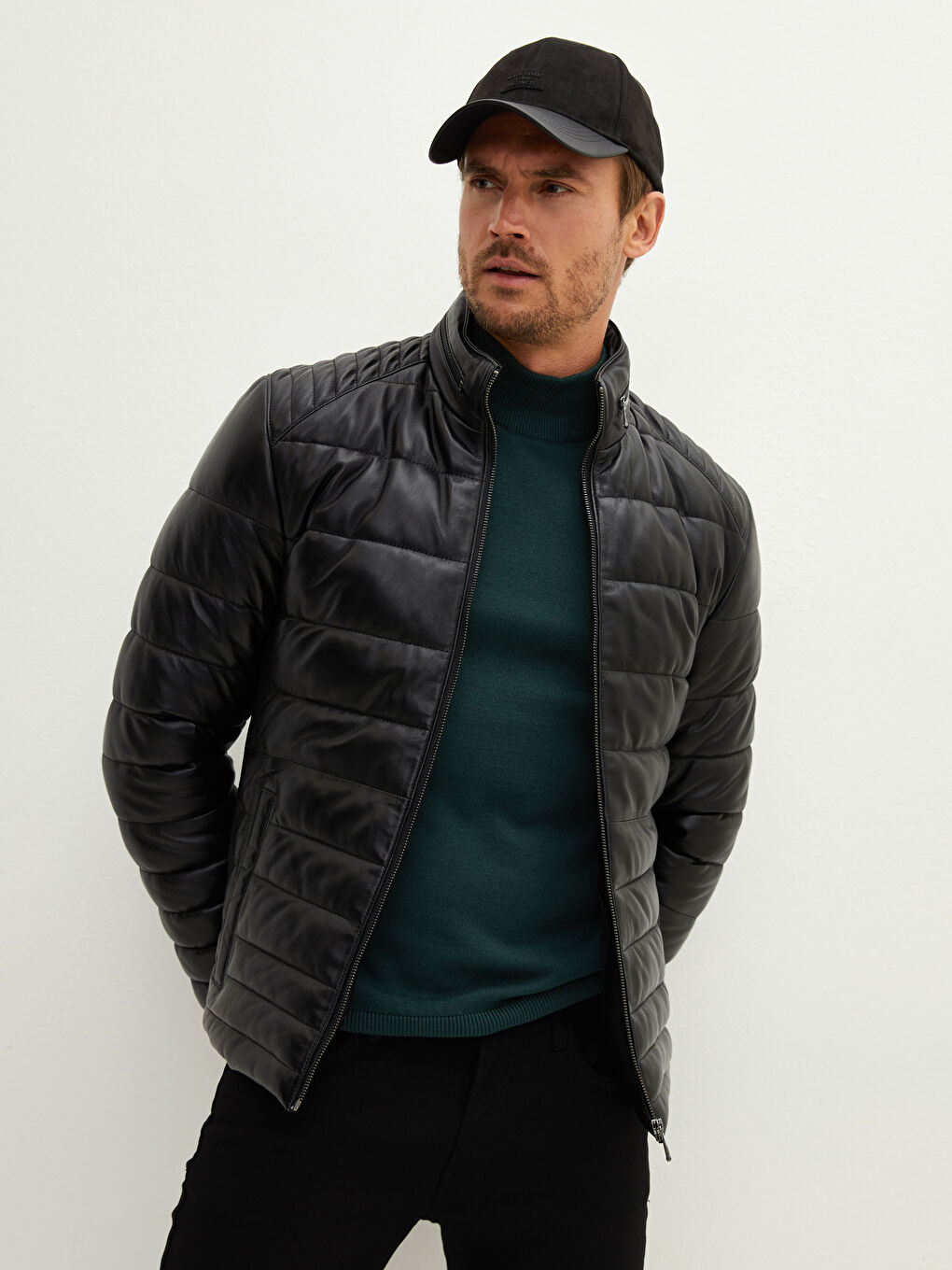 Siyah Standart Kalıp Dik Yaka Erkek Deri Mont