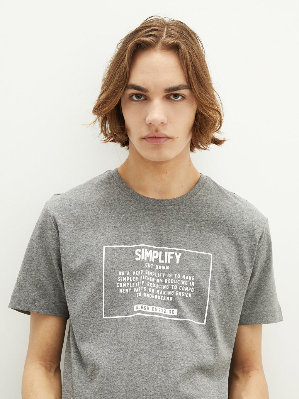 تيشيرت رجالي ياقة دائرية كم قصير مطبوع قطن ممشط