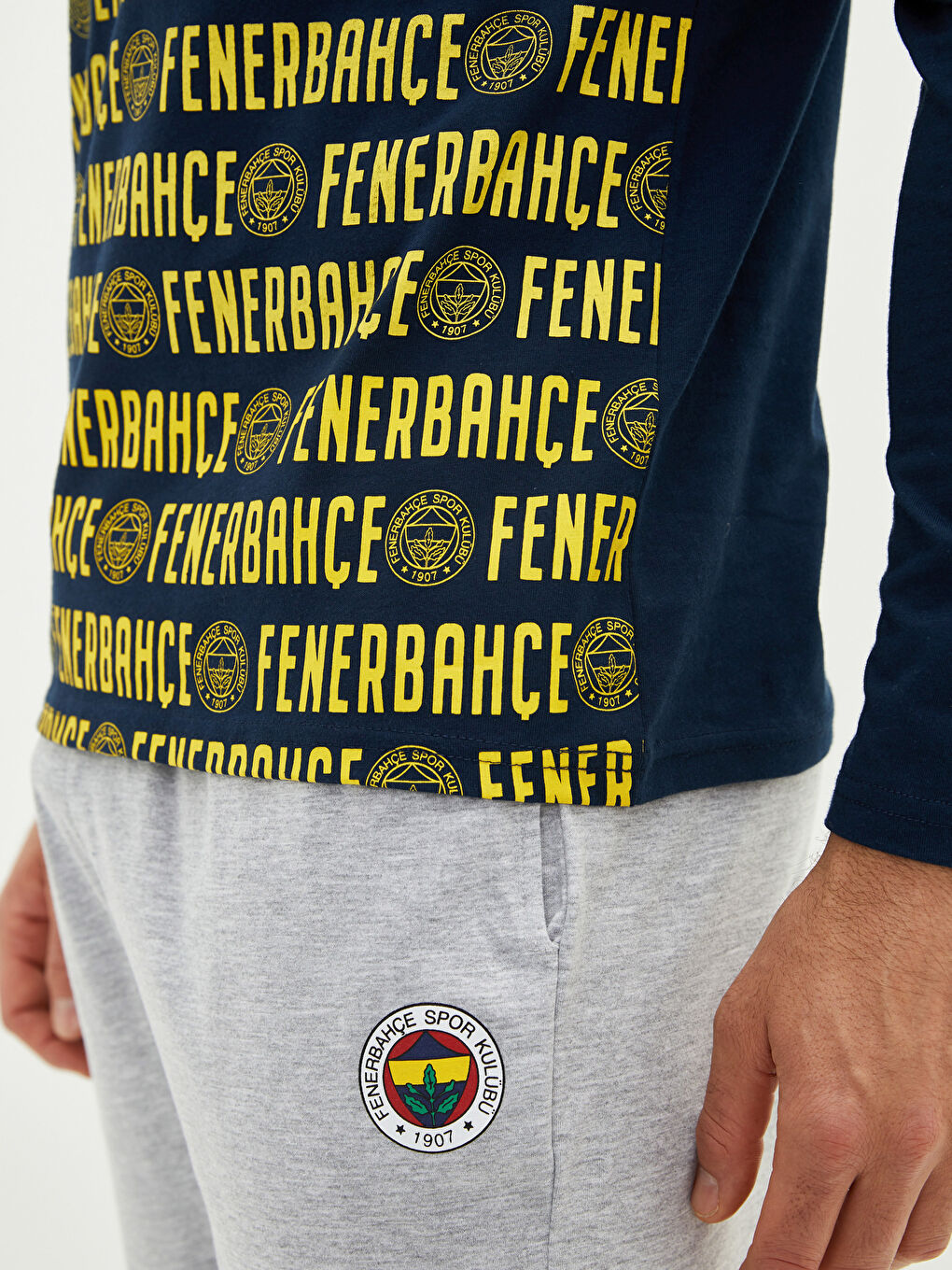 Gri Standart Kalıp Fenerbahçe Baskılı Erkek Taraftar Pijama Takımı-2