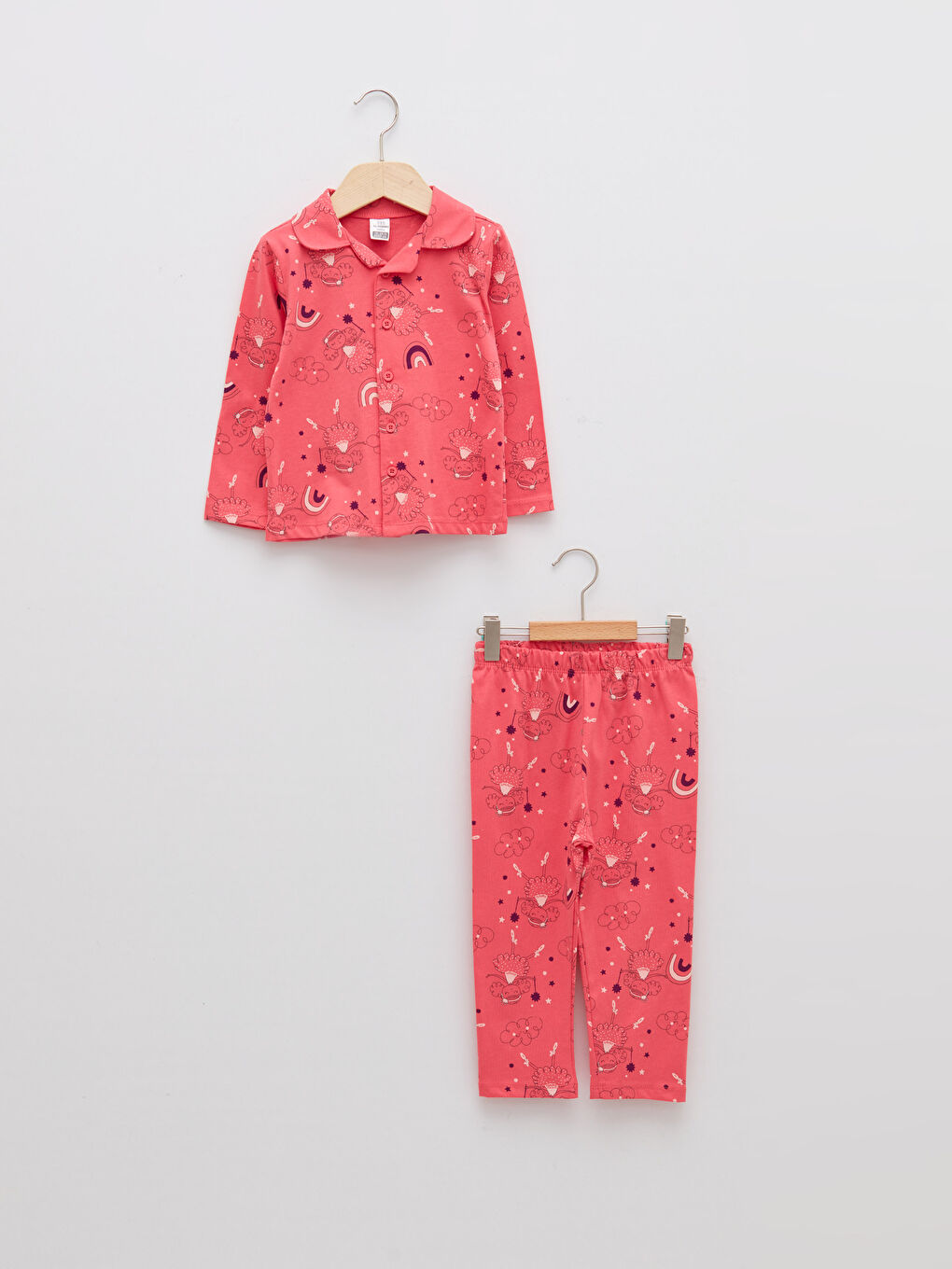 Pembe Polo Yaka Uzun Kollu Desenli Kız Bebek Pijama Takımı