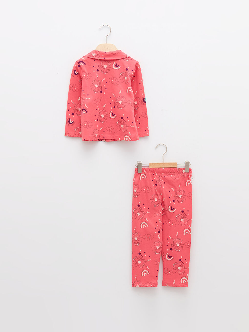 Pembe Polo Yaka Uzun Kollu Desenli Kız Bebek Pijama Takımı-1