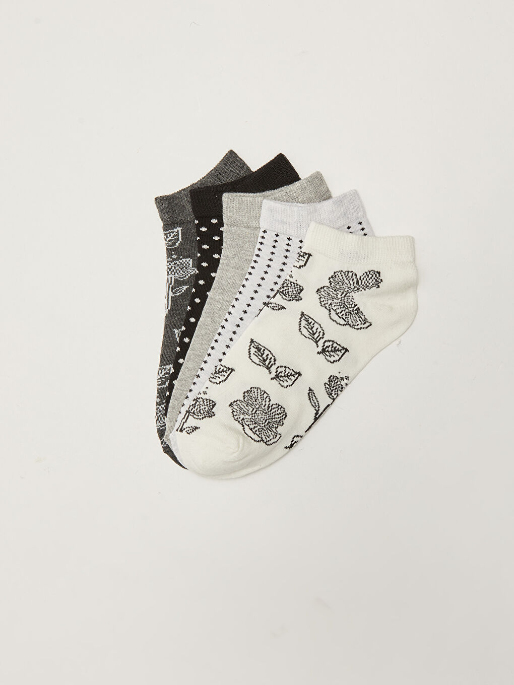 جوارب بوتي للسيدات بنقشة زهور - عبوة من 5 قطع