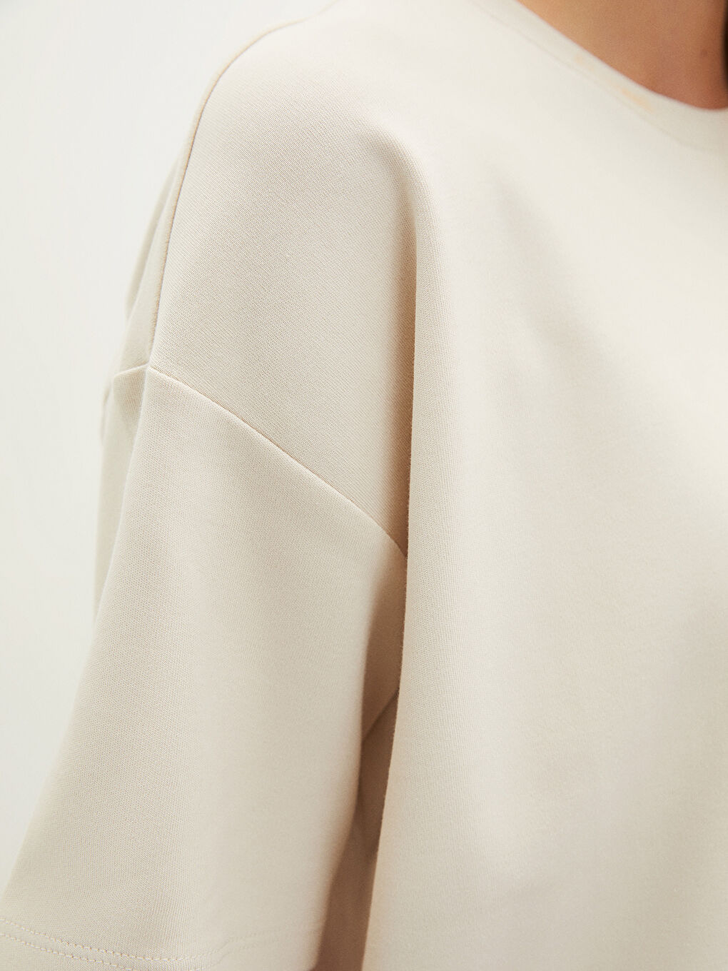 Crew Neck Plain Short Sleeve Cotton Women's Pajama Top-2