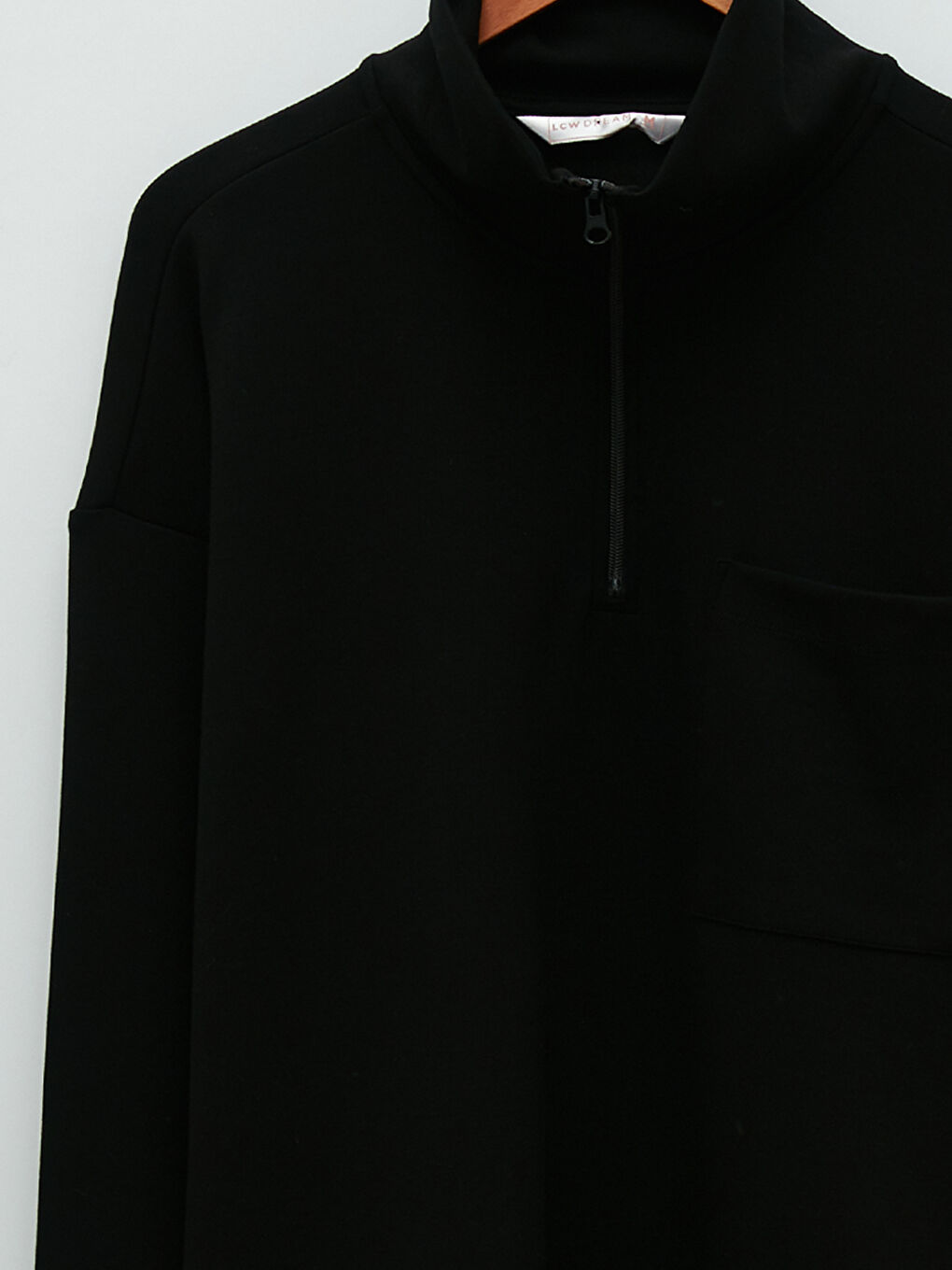 Siyah Dik Yaka Düz Cep Detaylı Uzun Kollu Kadın Pijama Üst-7