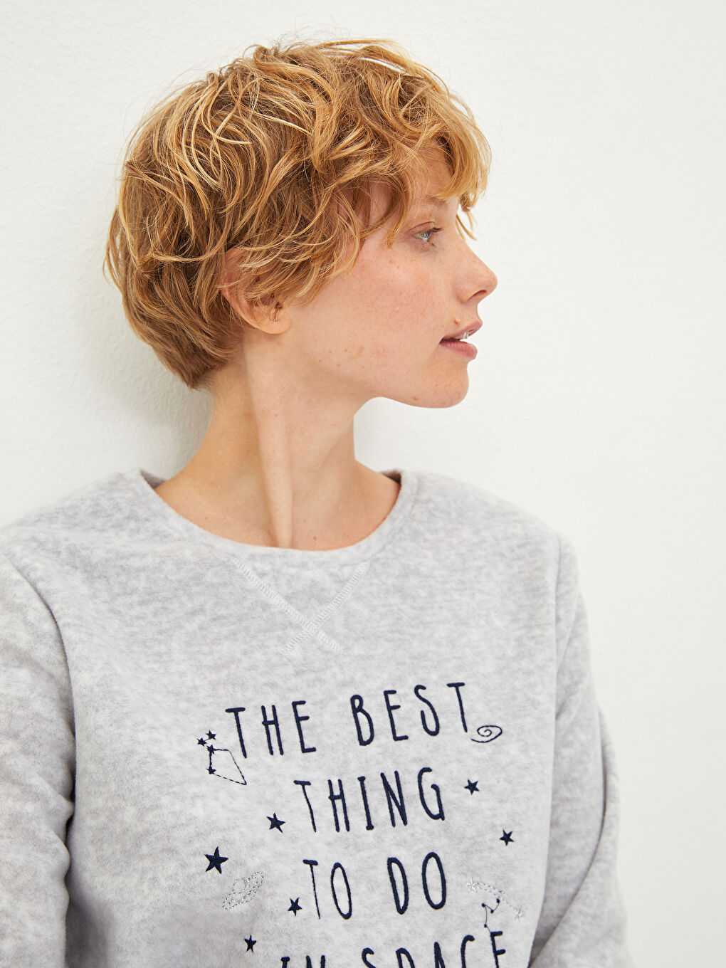 Gri Bisiklet Yaka Baskılı Uzun Kollu Polar Kadın Pijama Takımı-2