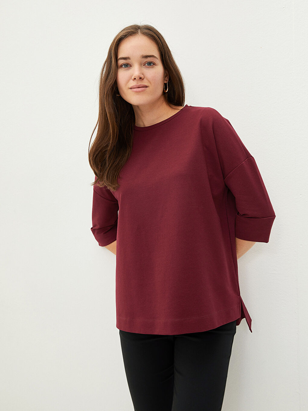 LCWAIKIKI Basic Açık Bordo Bisiklet Yaka Düz Kısa Kollu Kadın Sweatshirt