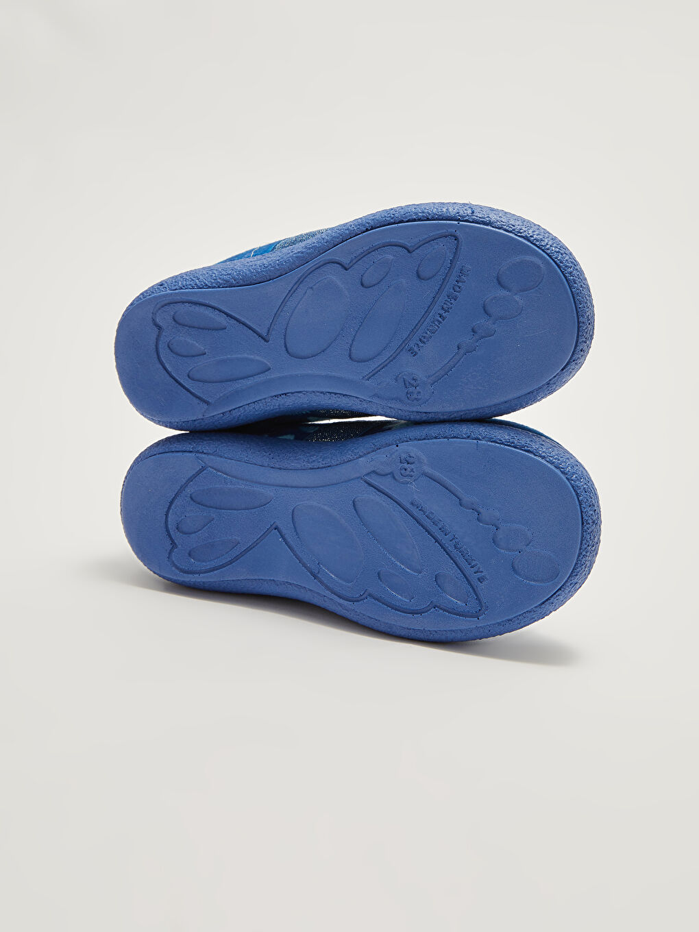 Lacivert Frozen Lisanslı Lastikli Sıcak Astarlı Kız Çocuk Panduf-5