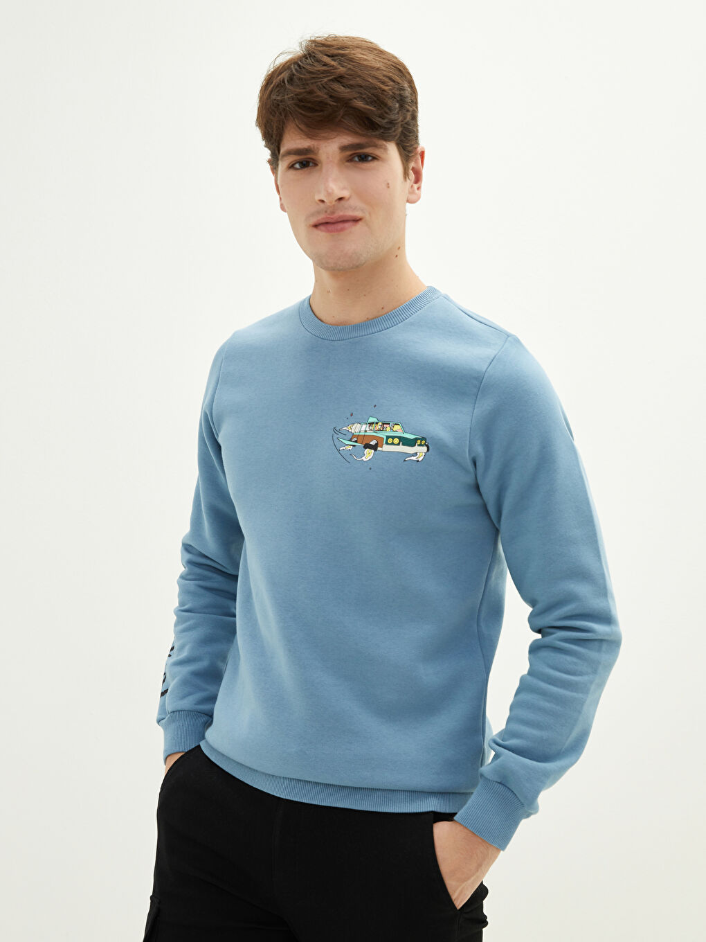 Mavi Bisiklet Yaka Uzun Kollu Rick and Morty Baskılı Erkek Kalın Sweatshirt