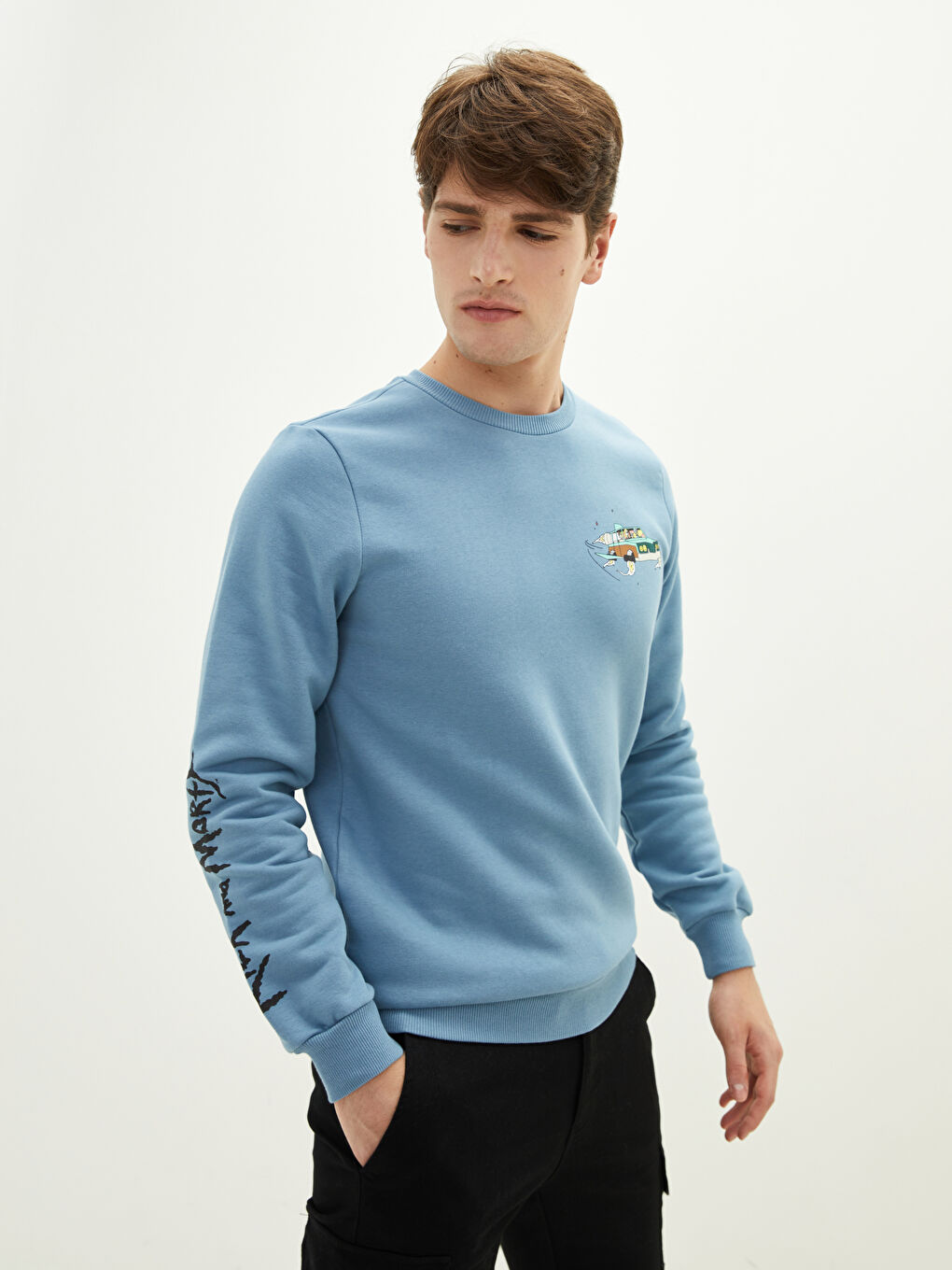 Mavi Bisiklet Yaka Uzun Kollu Rick and Morty Baskılı Erkek Kalın Sweatshirt-1