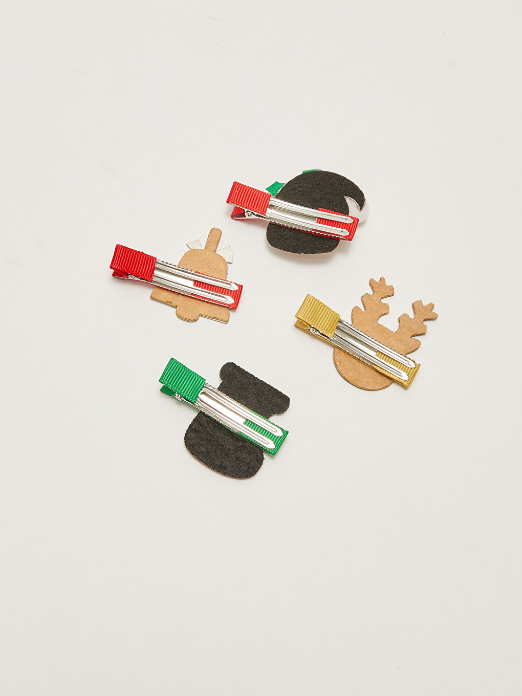 LCW ACCESSORIES Girl New Year Themed Hairclip 4-pack -W1EV25Z4-M0T