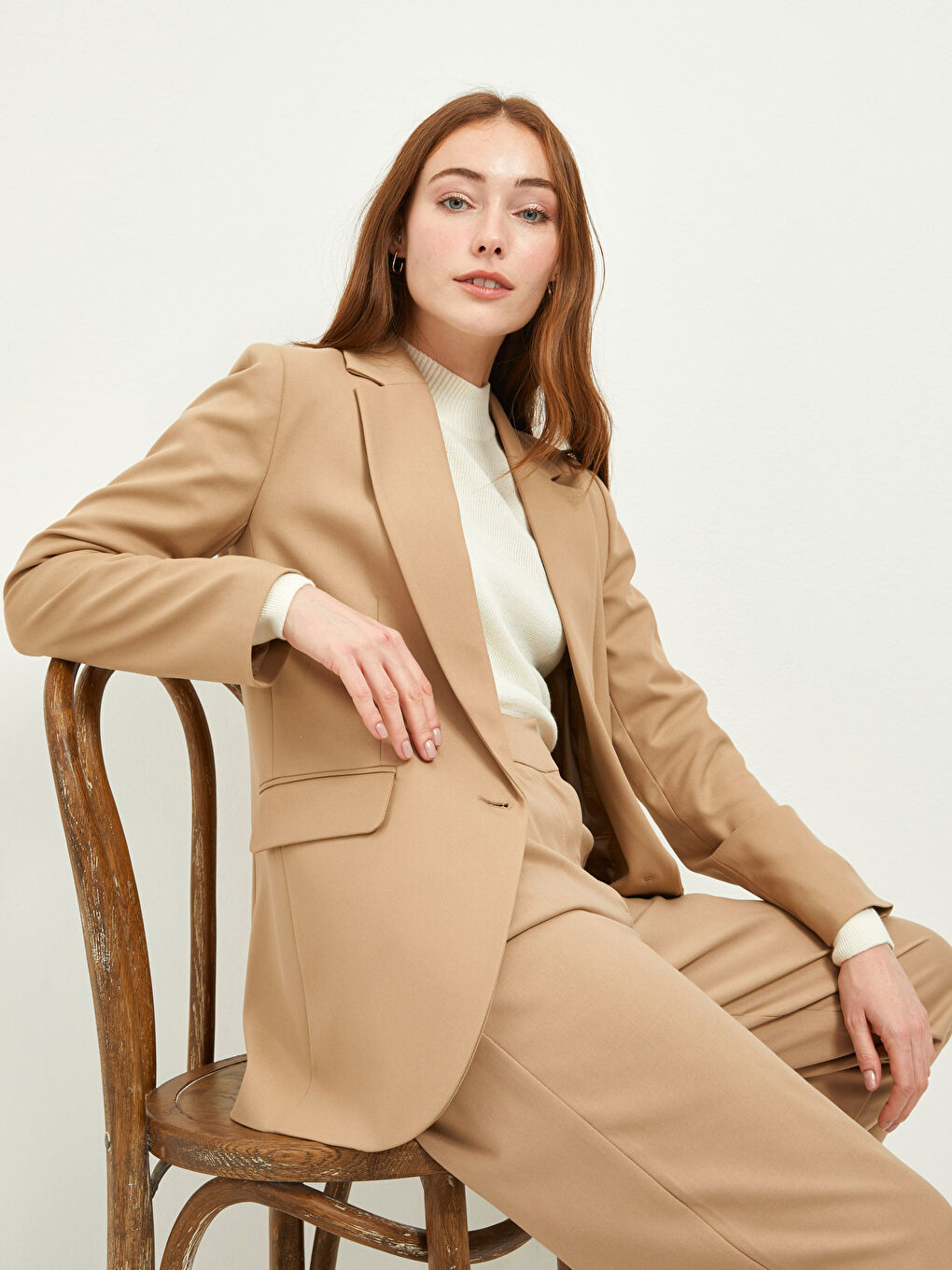 Bej Önden Düğmeli Düz Uzun Kollu Kadın Blazer Ceket