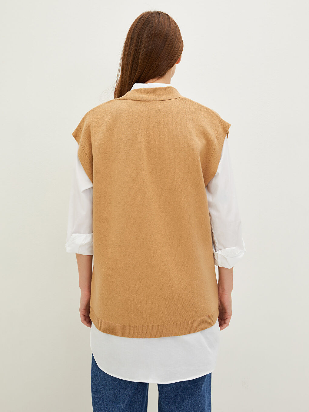 Жилет из трикотажа с V-образным вырезом, однотонный, на пуговицах для женщин-4