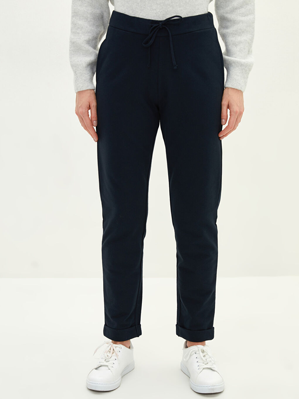 Elastic Waist Regular Pocket Detailed Women's Sweatpants-2