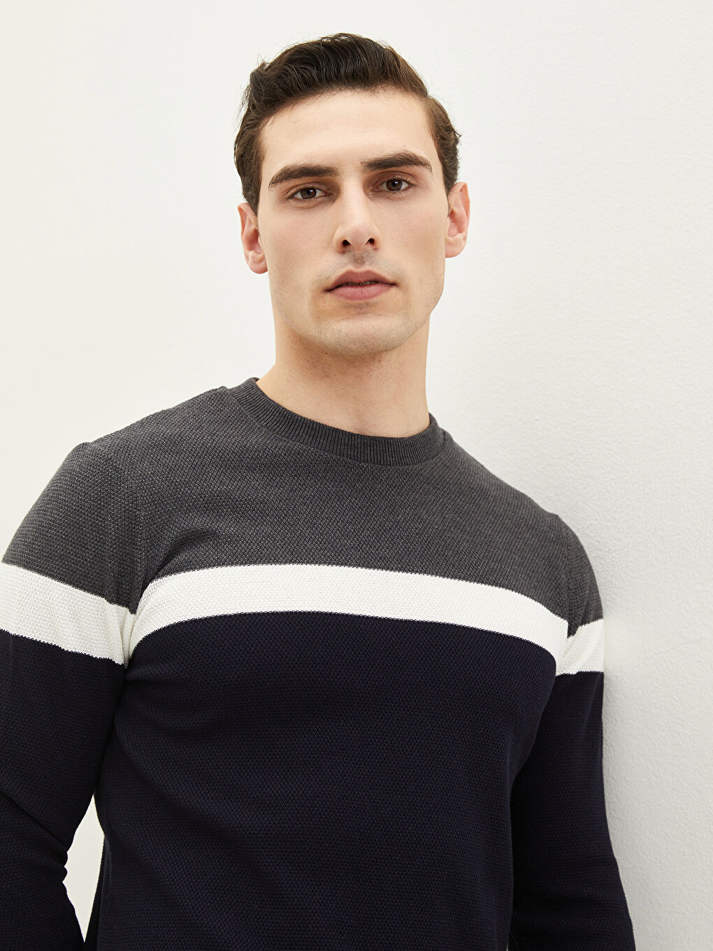 Lacivert Bisiklet Yaka Uzun Kollu Renk Bloklu Erkek Triko Kazak