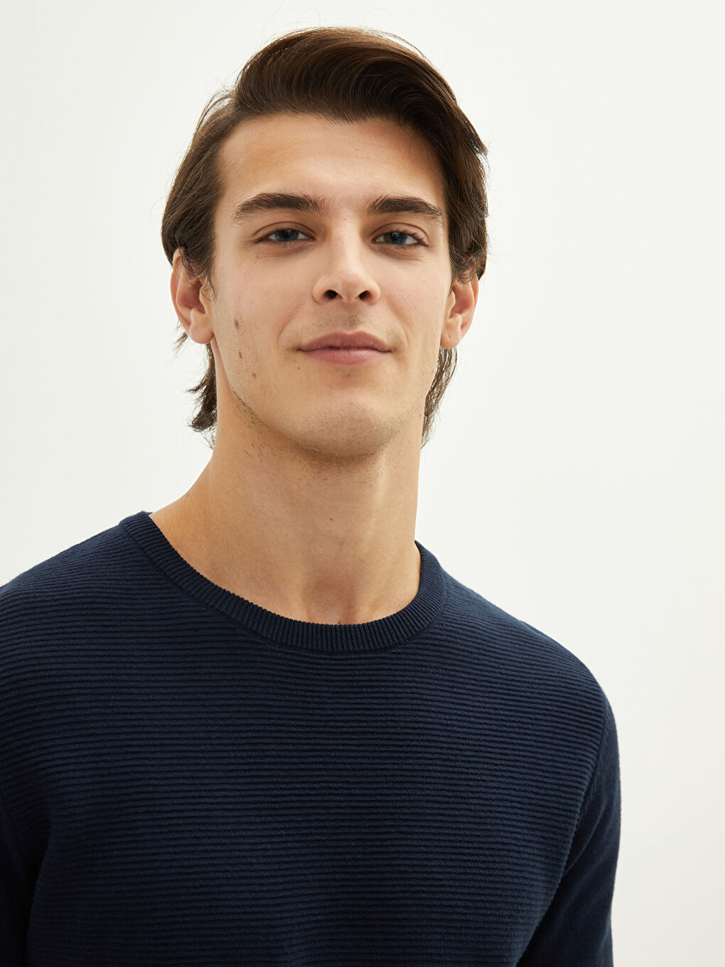 Crew Neck Long Sleeve Men's Tricot Sweater-3