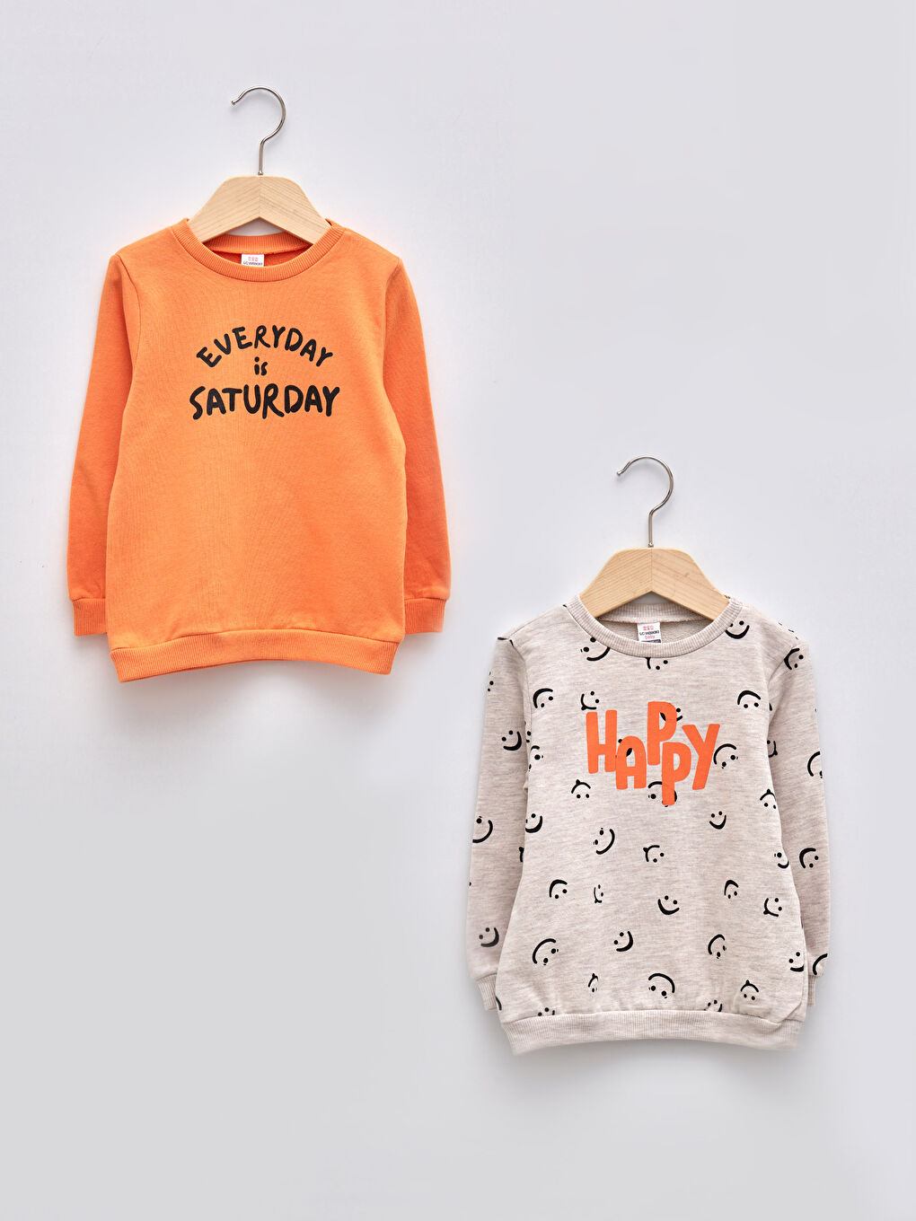 LCW baby Rundhalsausschnitt Langarm Bedrucktes Baby Mädchen Sweatshirt 2er-Pack -W1FB68Z1-RVC