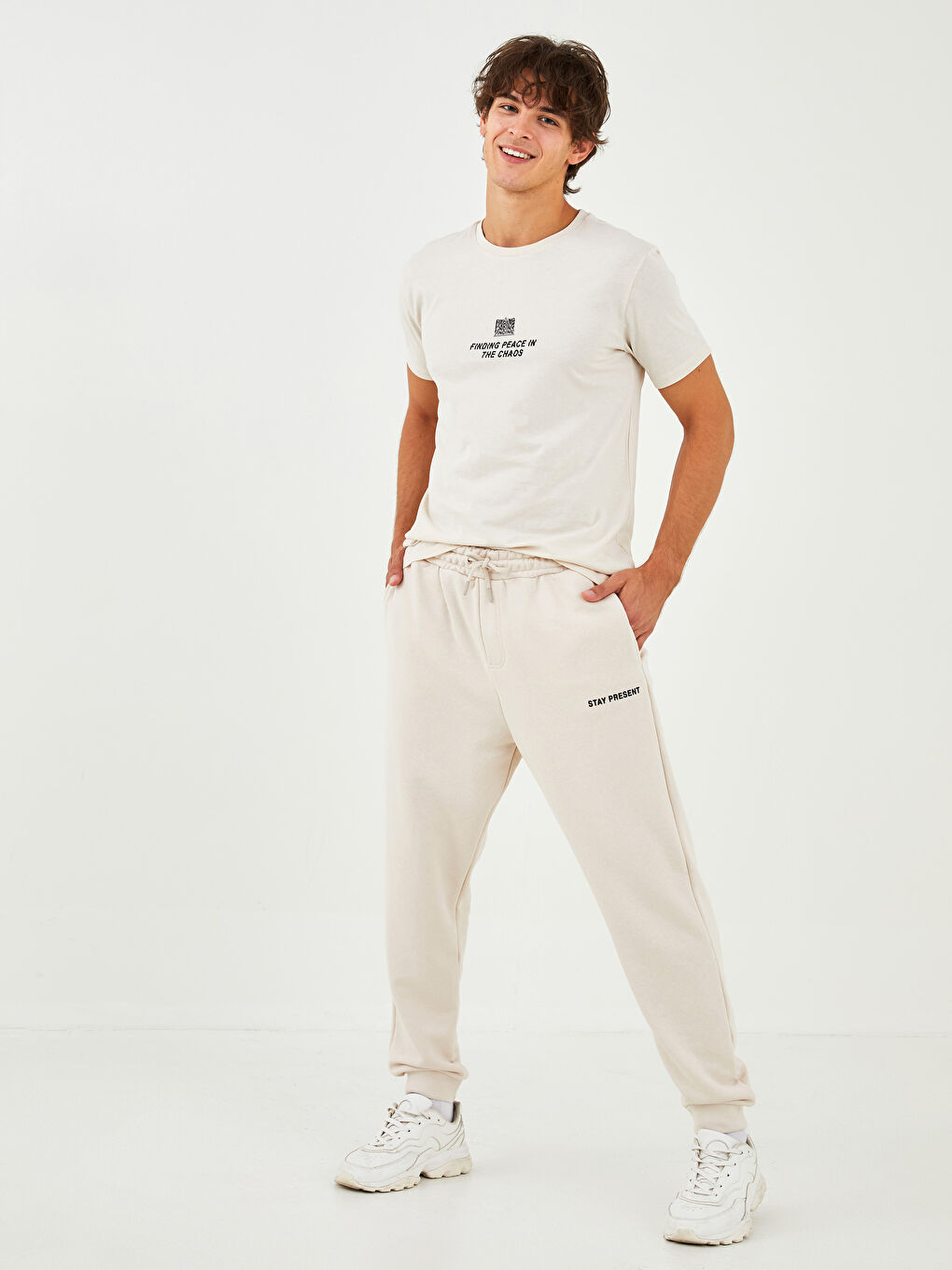 Bej Standart Kalıp Erkek Jogger Eşofman Altı-2