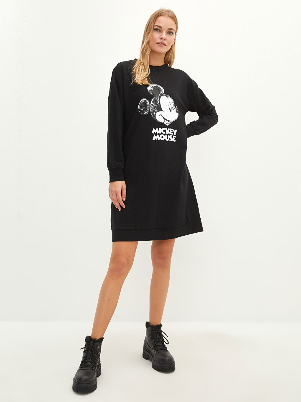 Crew Neck Mickey Mouse Printed Long Sleeve Maternity Dress