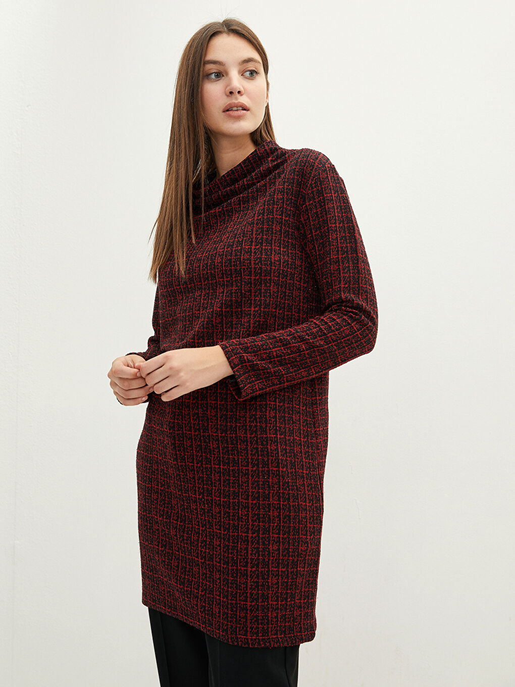 Kırmızı Degaje Yaka Ekose Uzun Kolu Kadın Tunik
