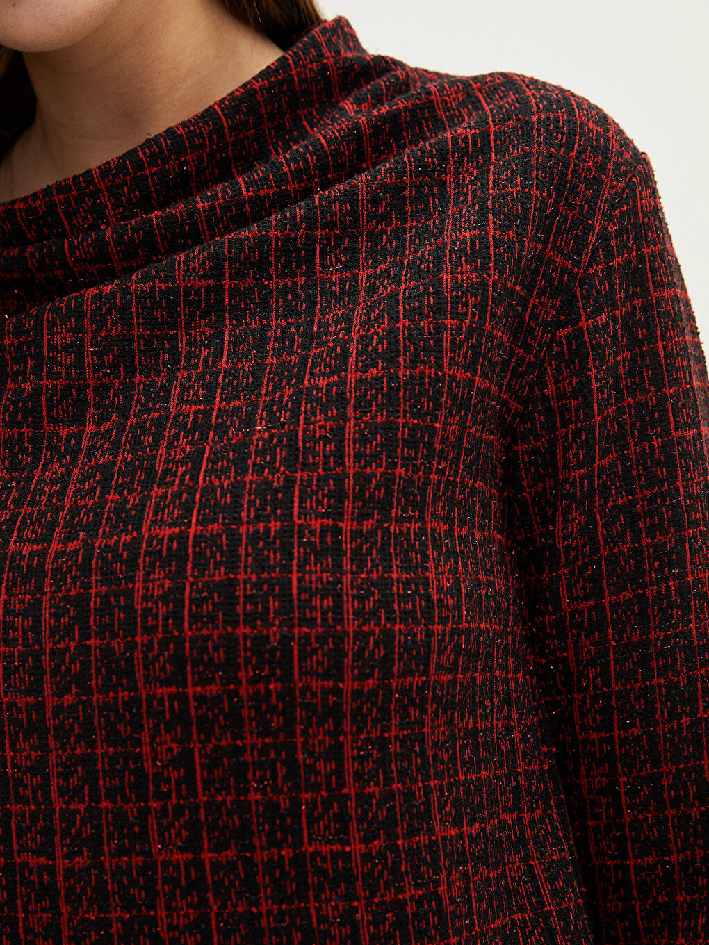 Kırmızı Degaje Yaka Ekose Uzun Kolu Kadın Tunik-3