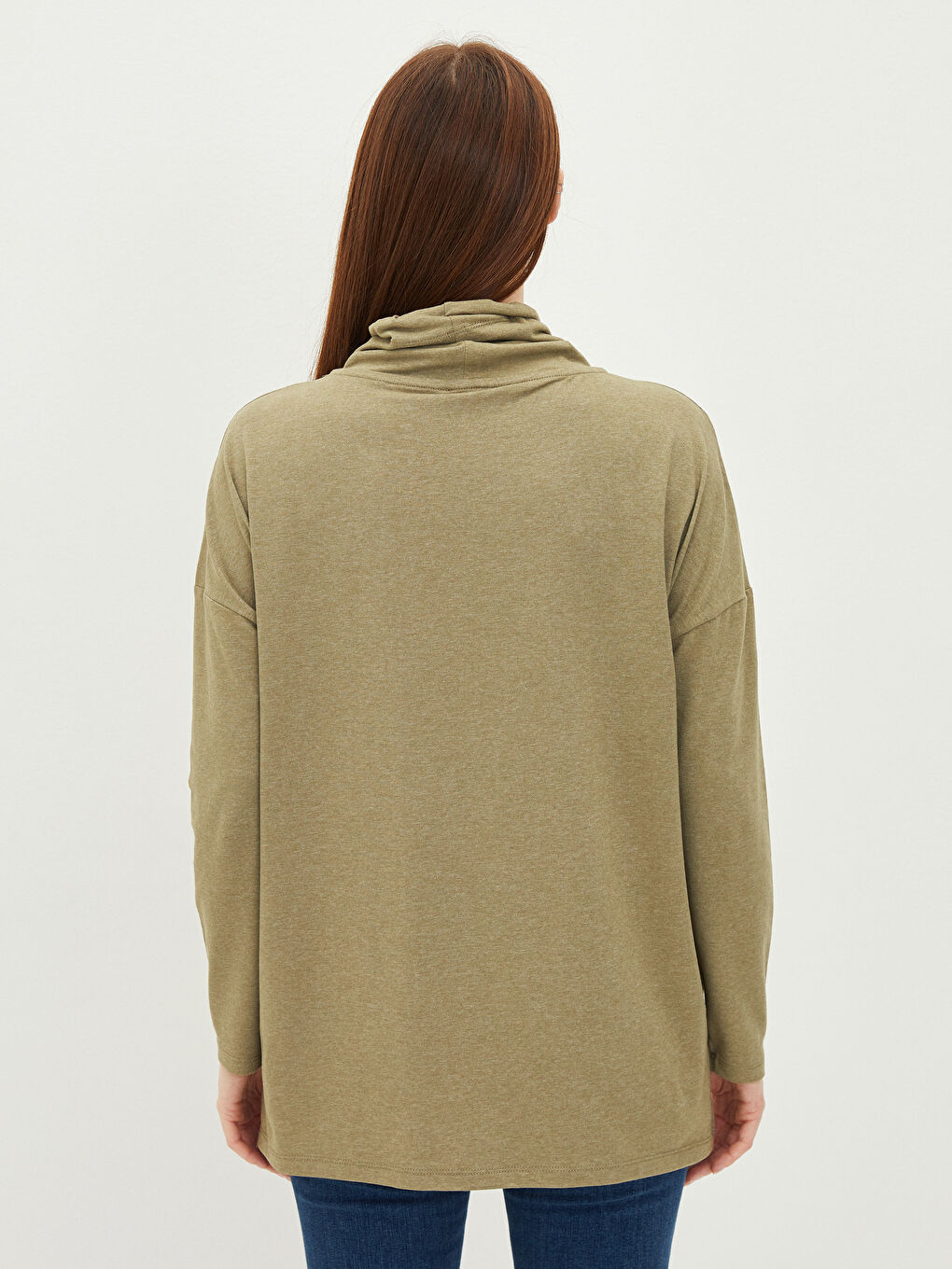 Haki Keşiş Yaka Düz Uzun Kollu Kadın Tişört-3