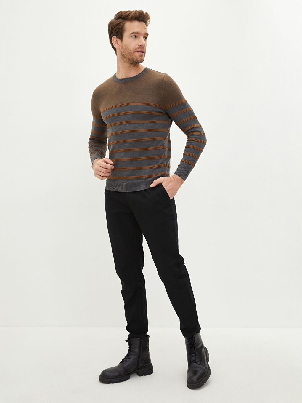 Ерлерге арналған трикотаж ұзын жеңді дөңгелек жағалы жемпір-2