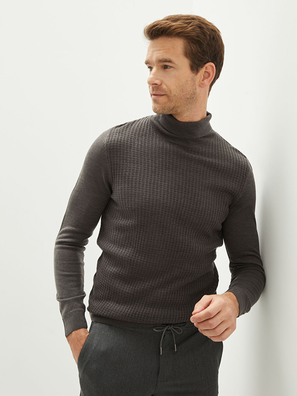 Turtleneck Long Sleeve Men's Knitwear Sweater-1