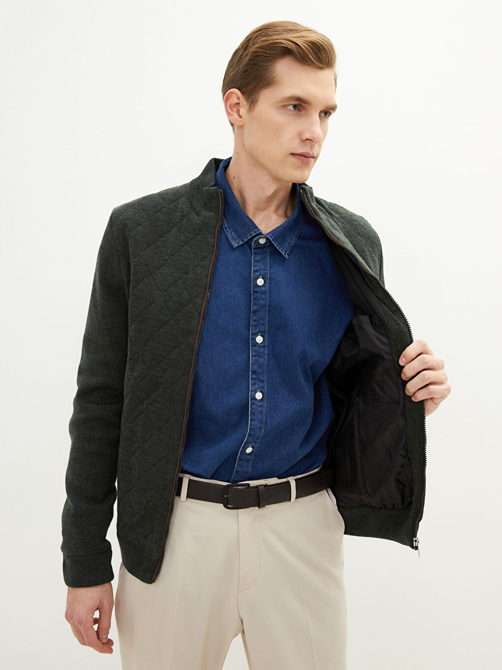 Cardigan en Tricot à Col Cheminée pour Hommes Coupe Régulière-2