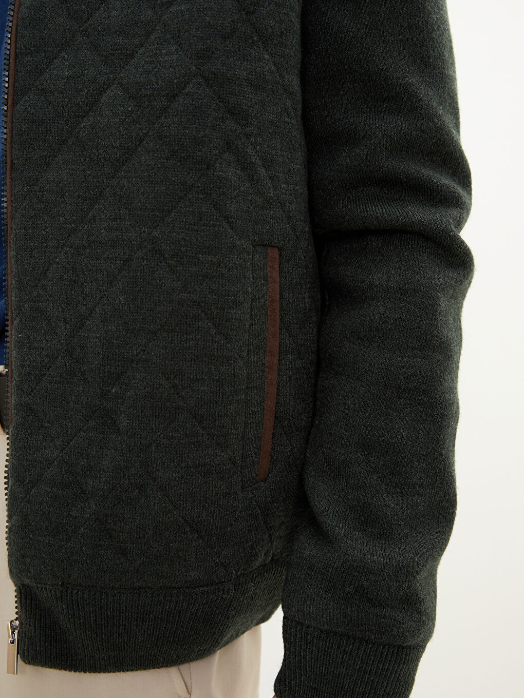 Cardigan en Tricot à Col Cheminée pour Hommes Coupe Régulière-3
